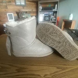 Bearpaw boots